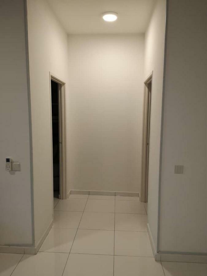 Skyloft Muslim Suite Джохор Бахру Екстериор снимка