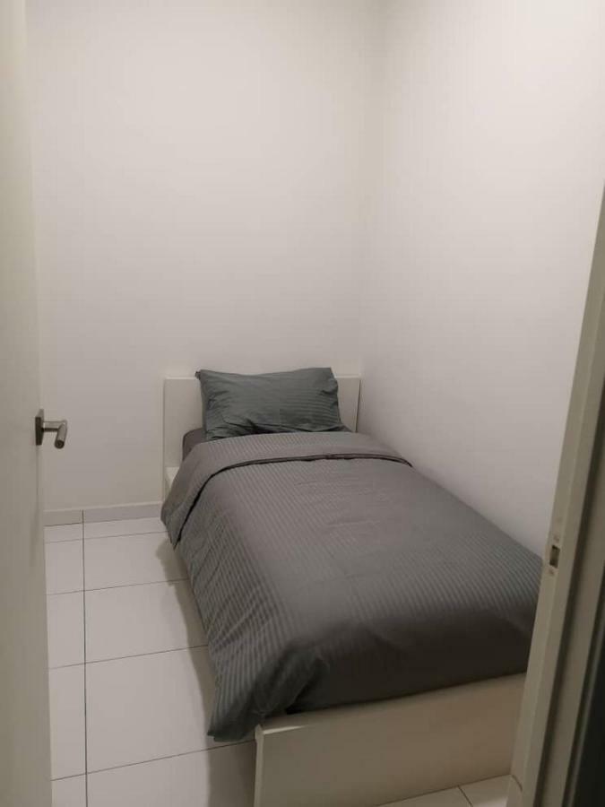 Skyloft Muslim Suite Джохор Бахру Екстериор снимка